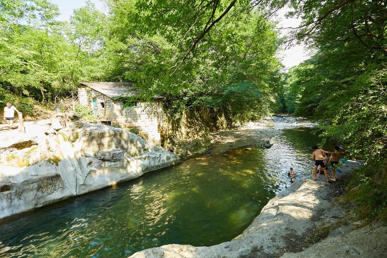 Ethno Sazano Hotel Bagian luar foto